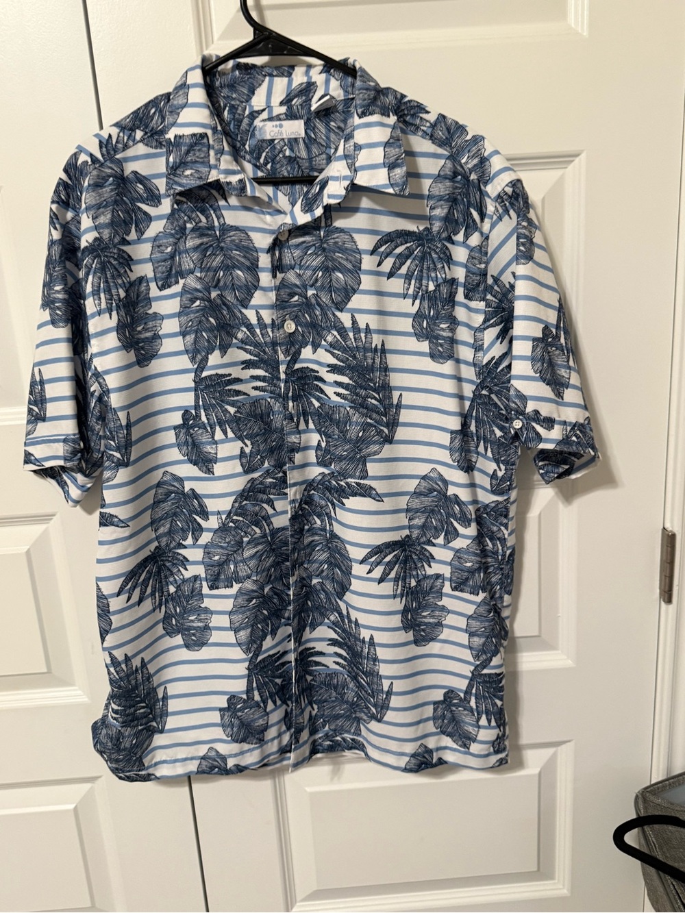 Cafe Luna men’s SL button Down